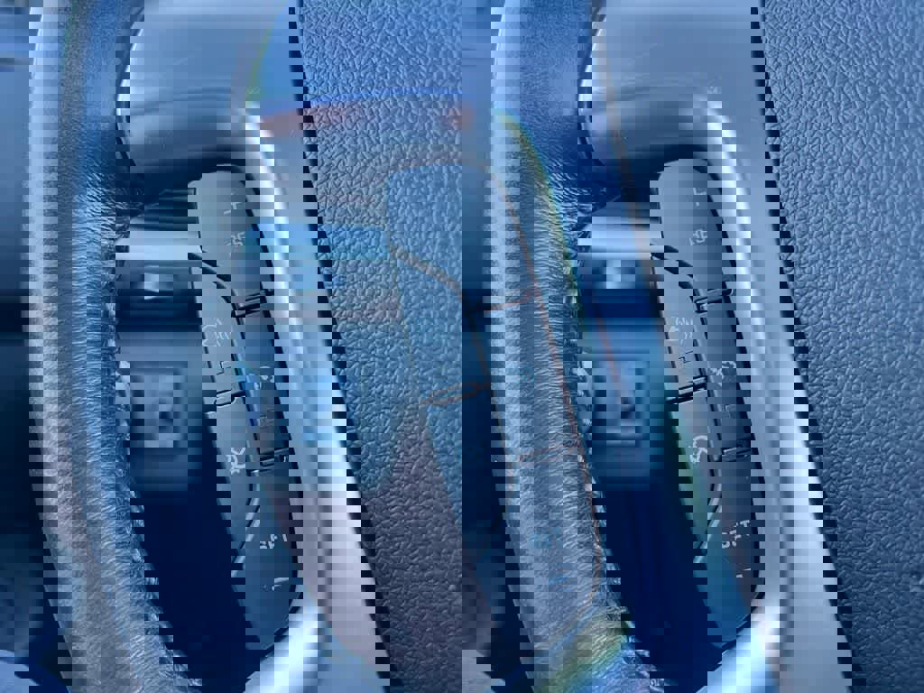 Used 2017 Chevrolet Traverse Premier image 29