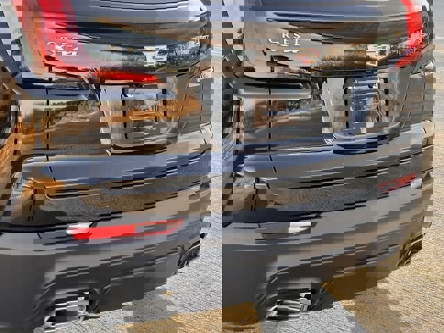 Used 2022 Cadillac XT4 Luxury image 6