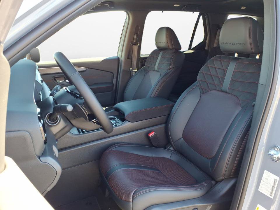 New 2026 Honda Pilot Black Edition image 9