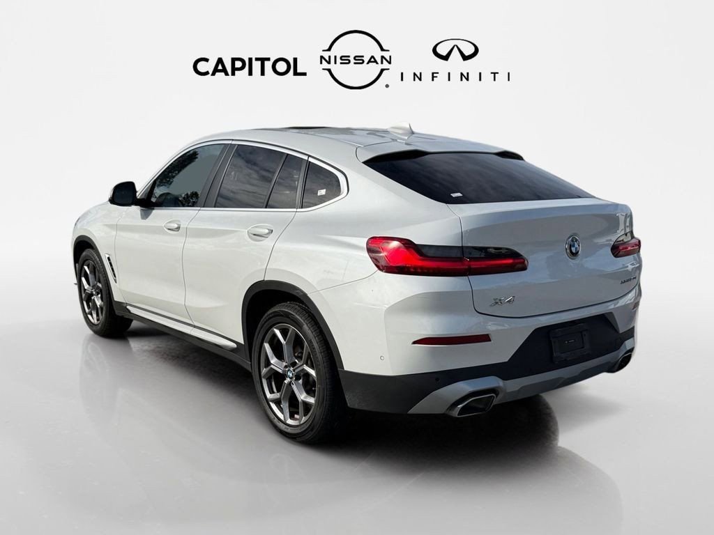 Used 2024 BMW X4 xDrive30i image 7