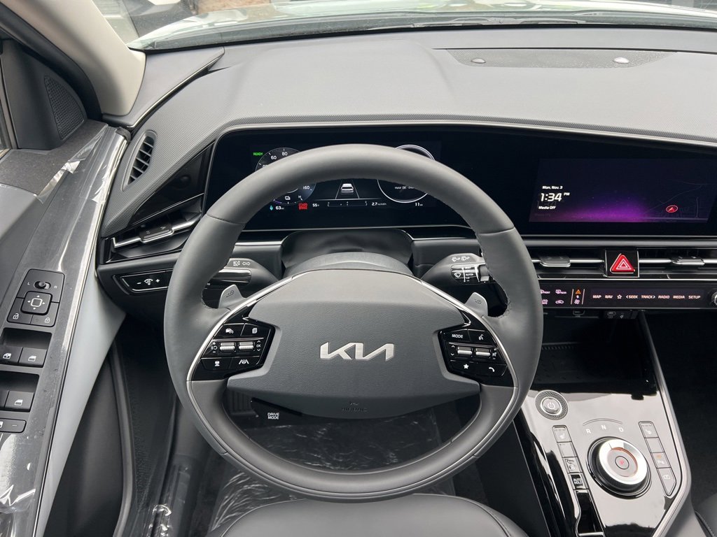 New 2025 Kia Niro Wind image 10