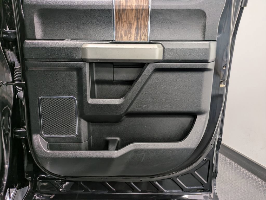 Used 2020 Ford F150 Lariat w/ Lariat Bed Utility Package image 25