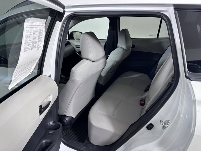 Used 2022 Toyota Corolla Cross LE image 15