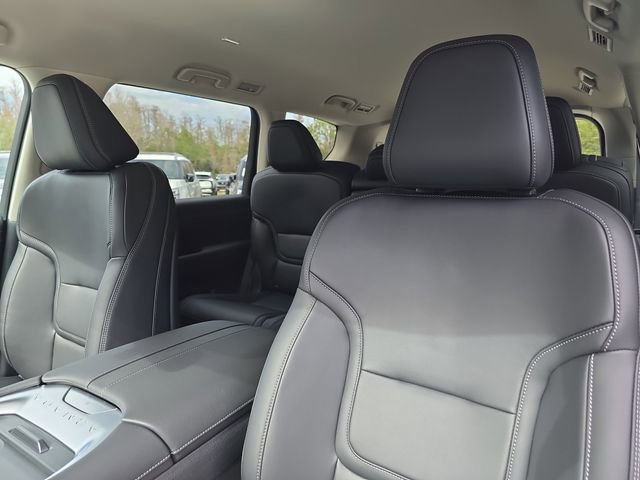 New 2026 Nissan Armada SV image 24