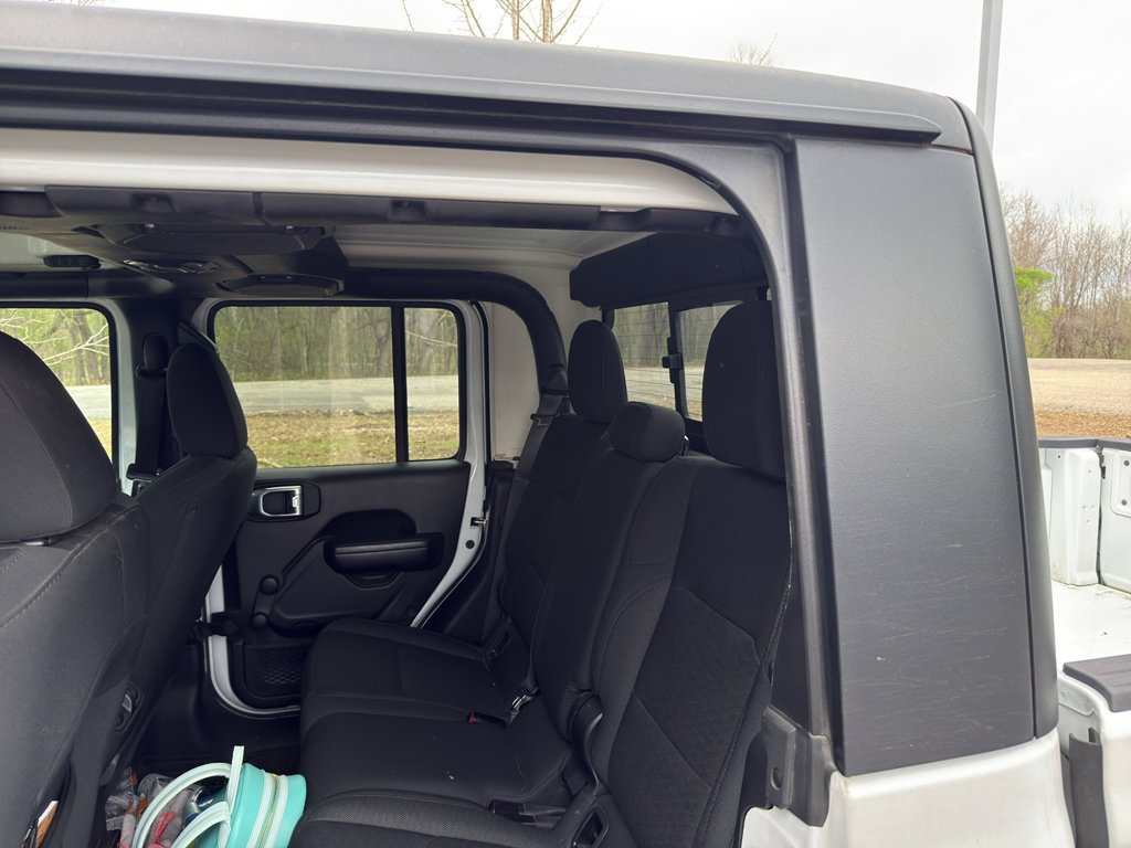 Used 2021 Jeep Gladiator Sport w/ Trailer Tow Package image 9