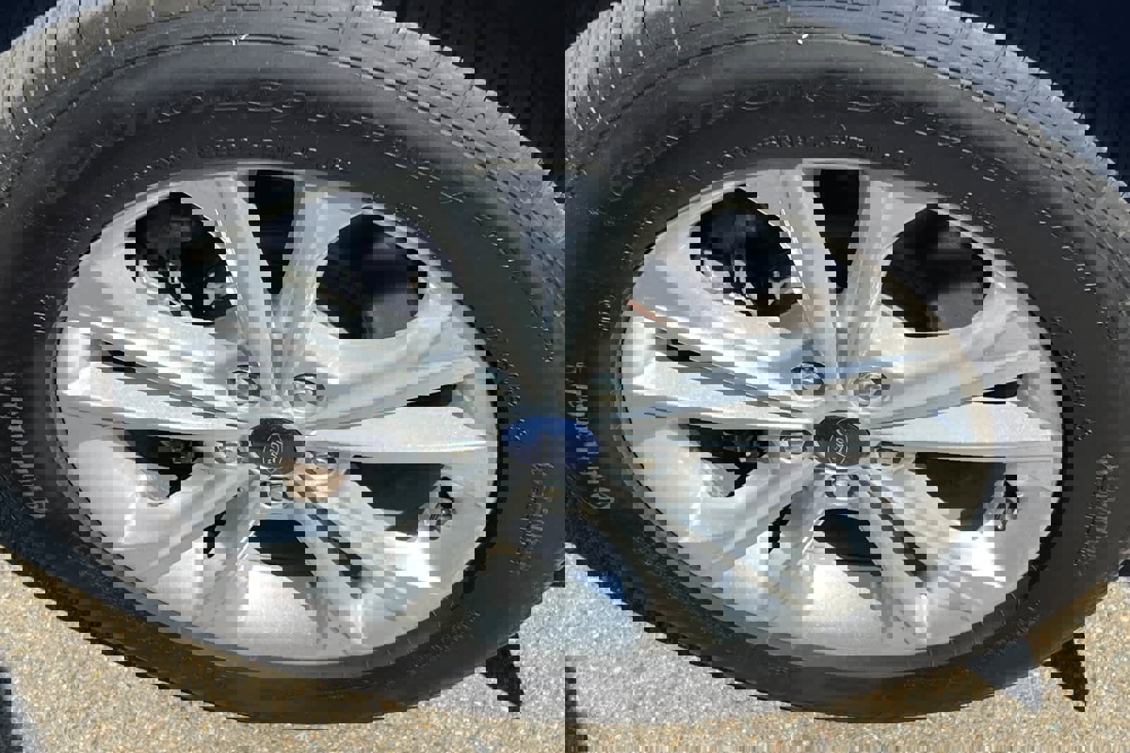 Used 2017 Ford Escape SE image 10