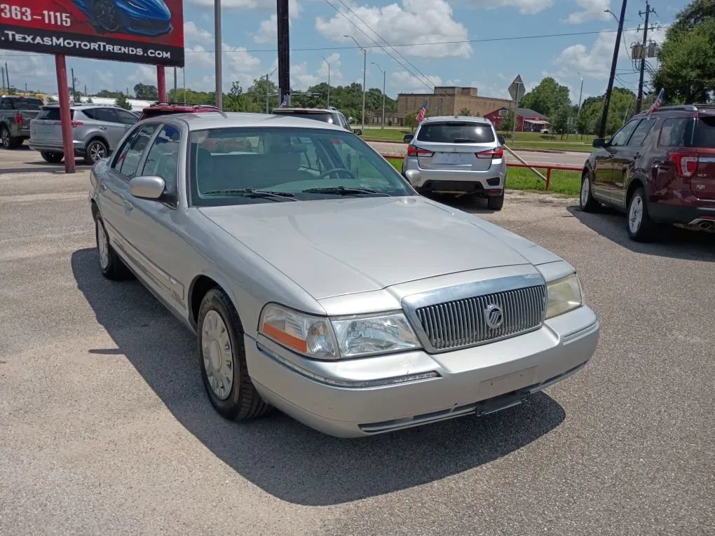 Used 2004 Mercury Grand Marquis GS RWD image 7