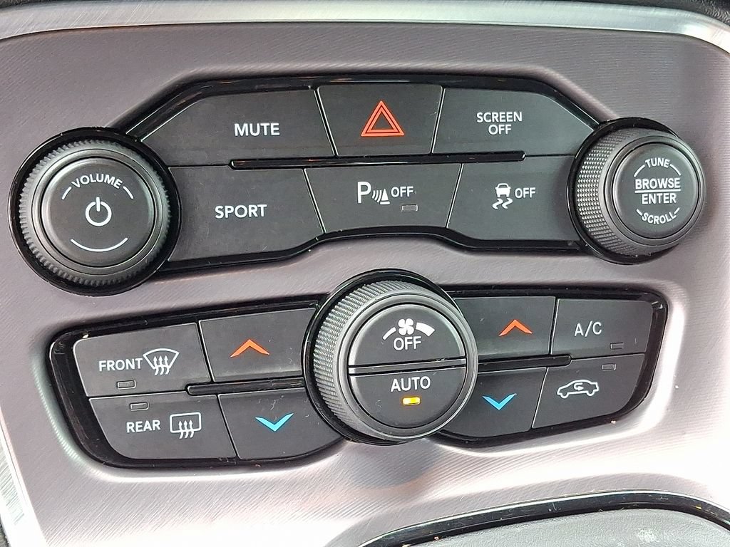 Used 2022 Dodge Challenger GT AWD/4WD image 16