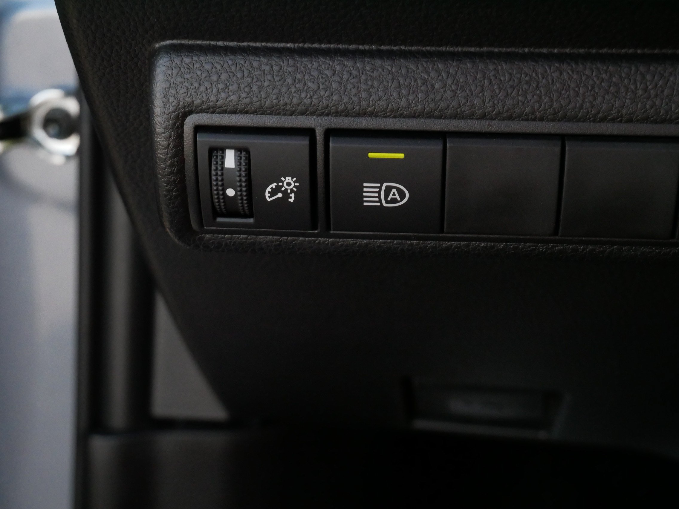 Certified 2026 Toyota Corolla LE FWD image 27
