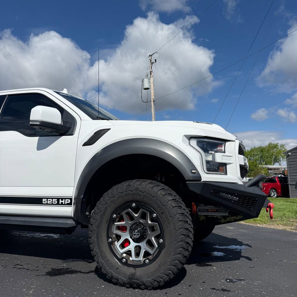 Used 2020 Ford F150 Raptor w/ Equipment Group 802A Luxury AWD/4WD image 4