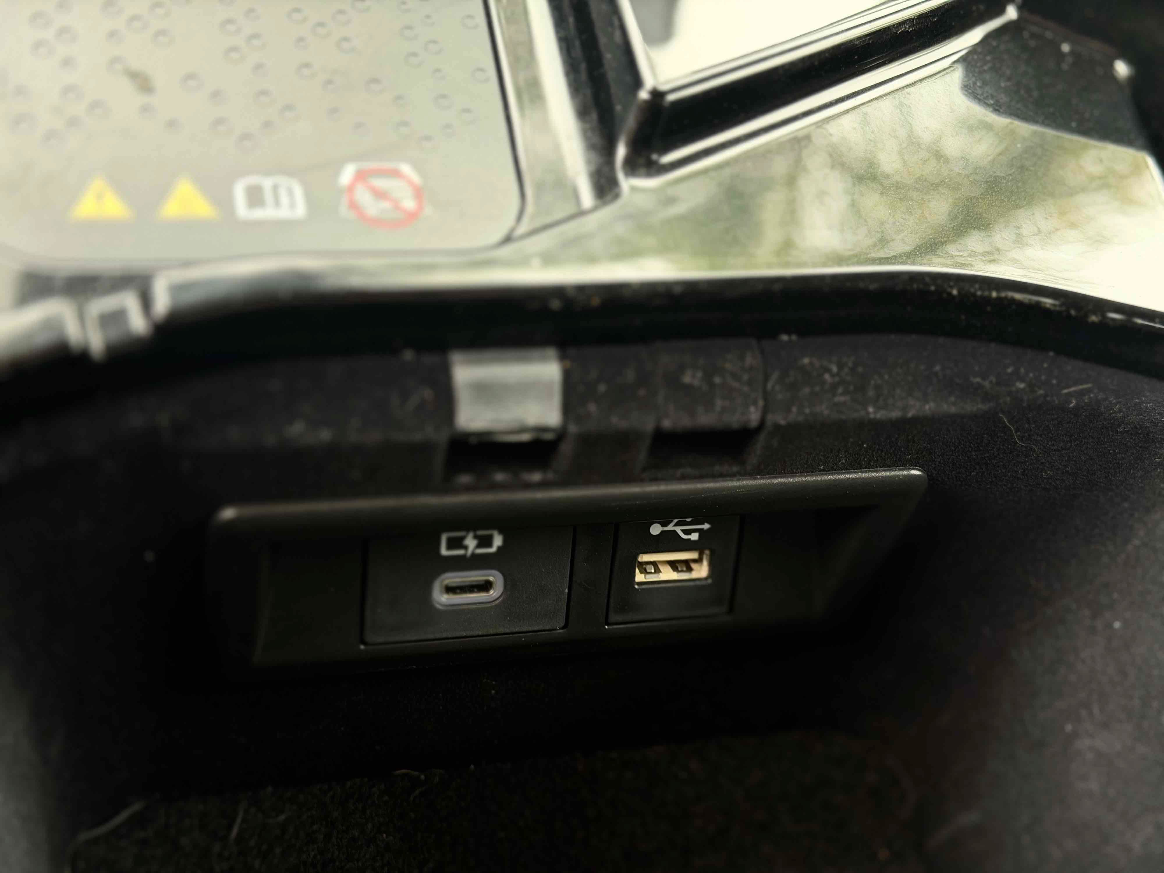 Used 2023 Toyota Mirai w/ Advanced Technology Package RWD image 33