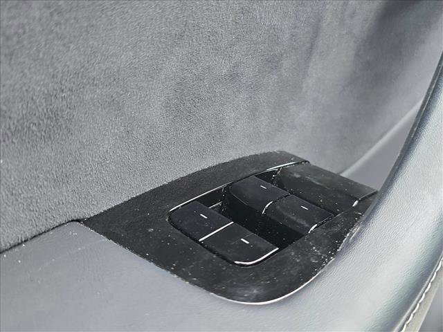 Used 2018 Tesla Model 3 Long Range image 8