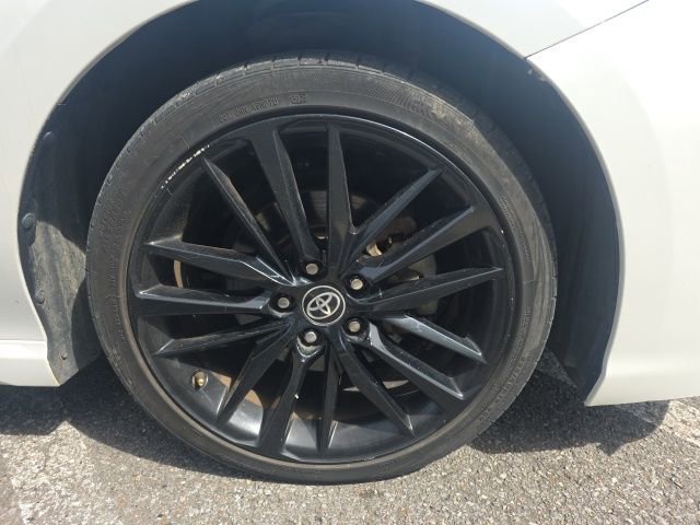 Used 2021 Toyota Camry XSE image 4