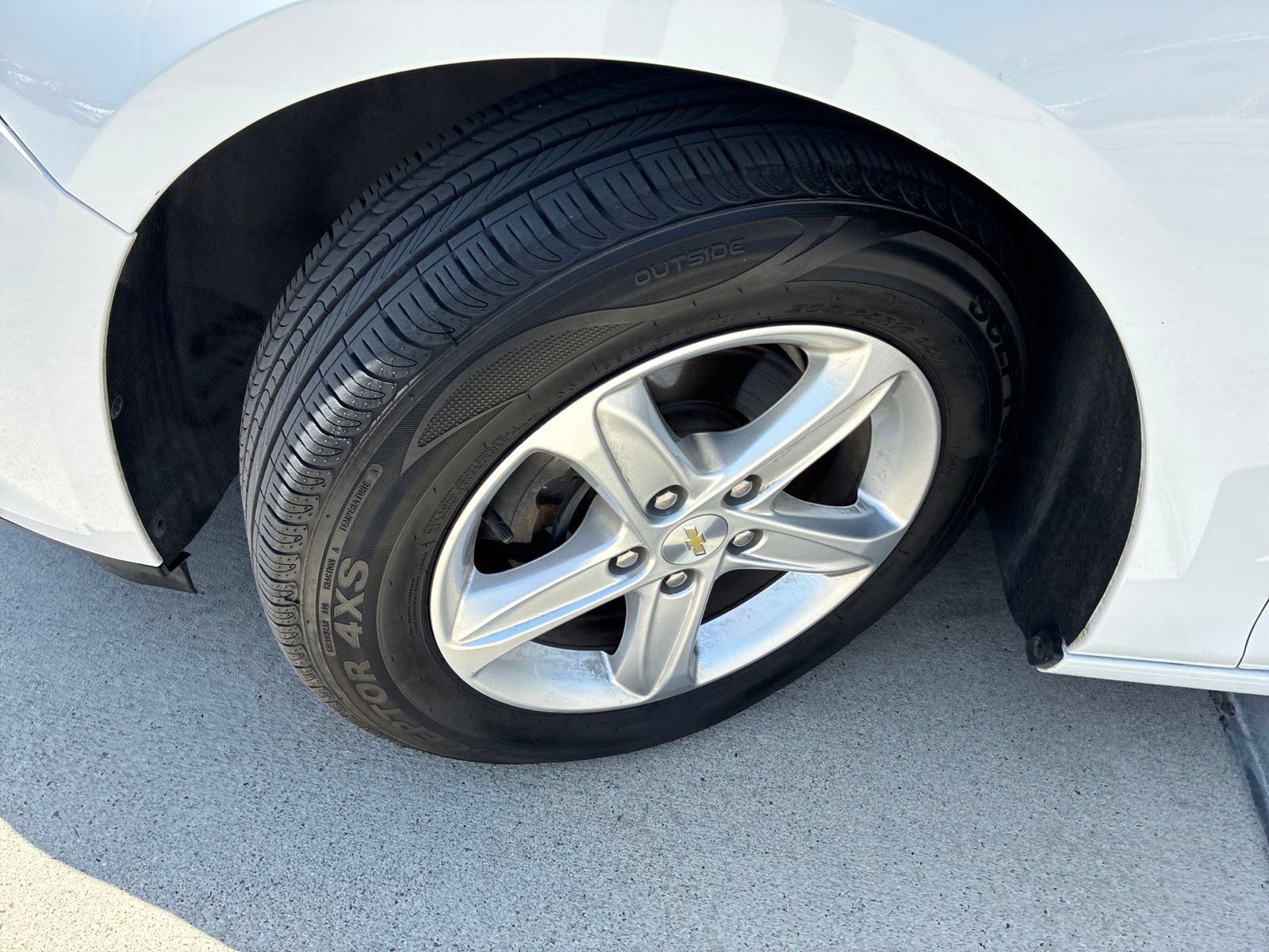 Used 2023 Chevrolet Malibu LS FWD image 6