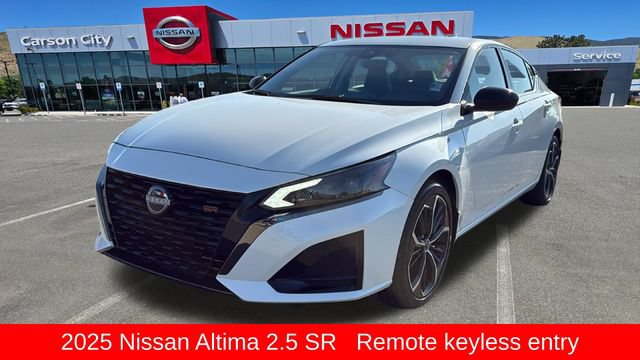 Used 2025 Nissan Altima 2.5 SR AWD/4WD image 7