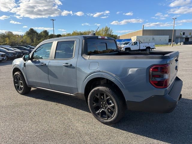 New 2025 Ford Maverick Lariat w/ Black Appearance Package image 4