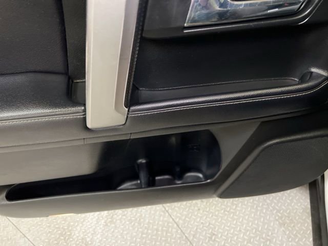 Used 2018 Toyota 4Runner SR5 image 45