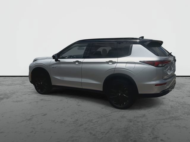 Used 2025 Mitsubishi Outlander SEL Black Edition AWD/4WD image 6