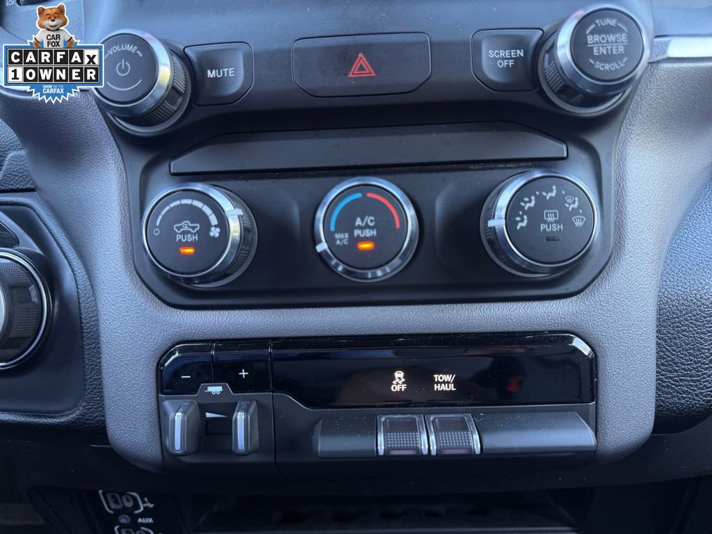 Used 2024 RAM 2500 Big Horn AWD/4WD image 29