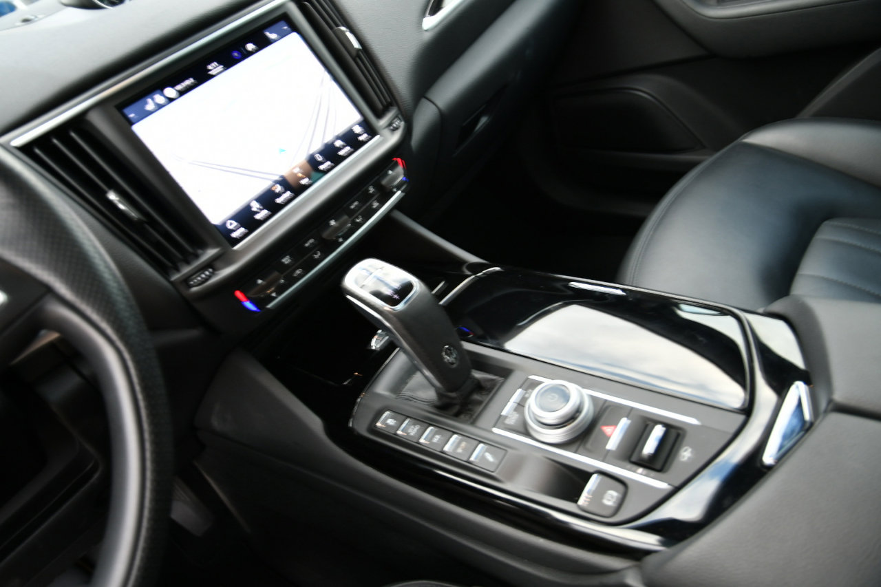 Used 2023 Maserati Levante Modena image 18