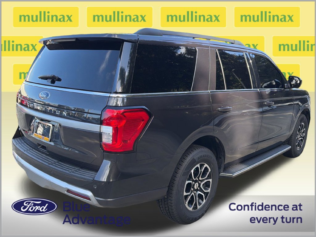 Certified 2023 Ford Expedition XLT RWD image 4