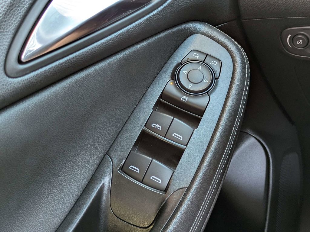 Used 2024 Buick Encore GX Preferred image 22