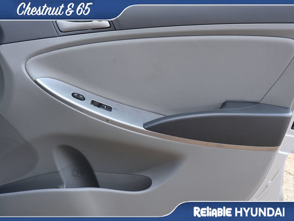 Used 2017 Hyundai Accent SE FWD image 9