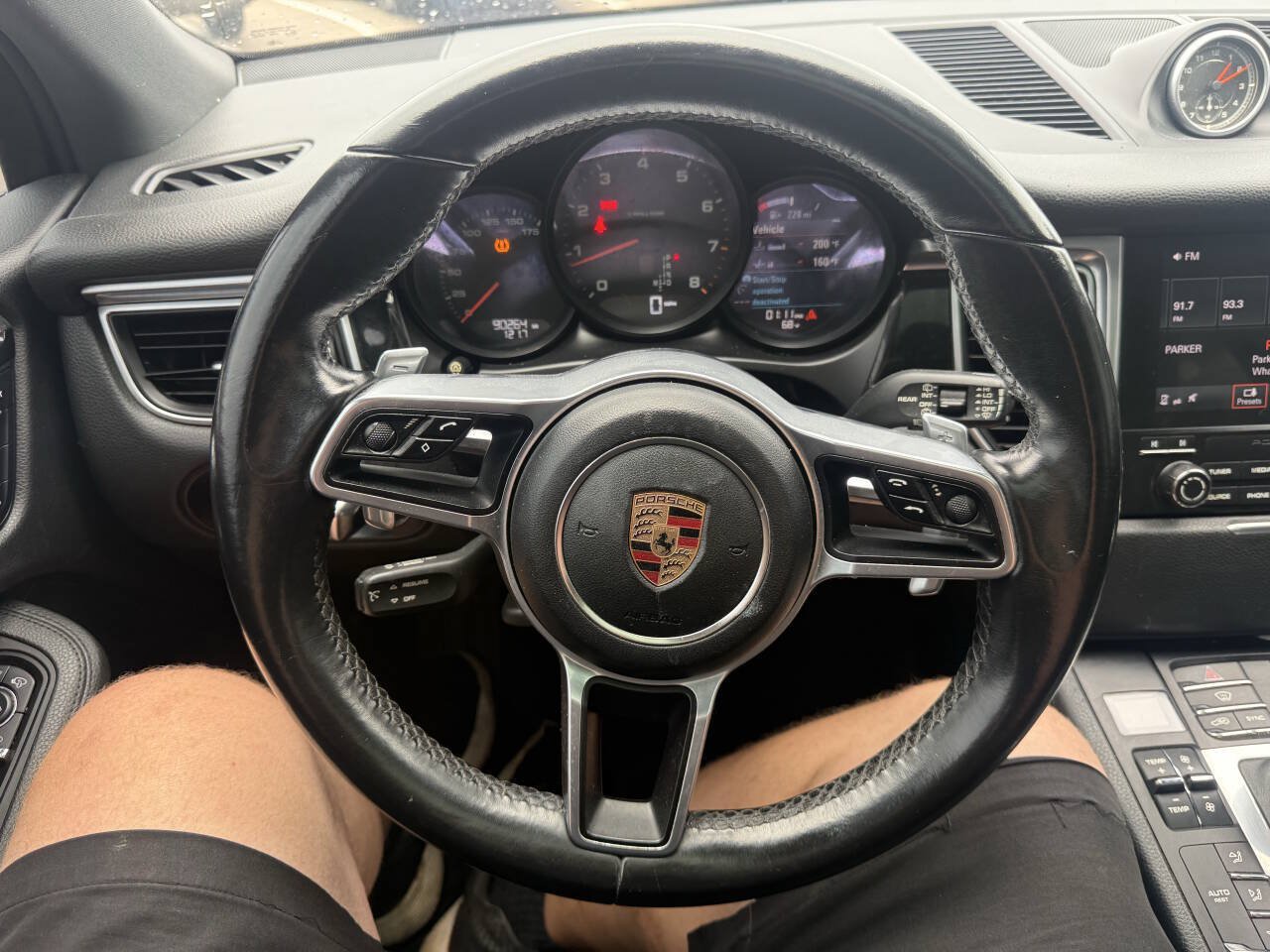 Used 2017 Porsche Macan AWD/4WD image 17