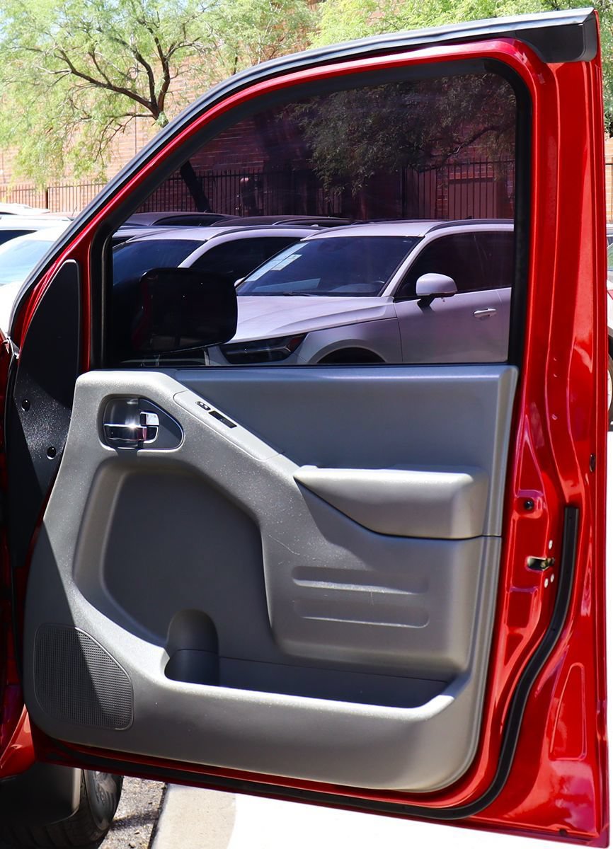 Used 2021 Nissan Frontier SV RWD image 29