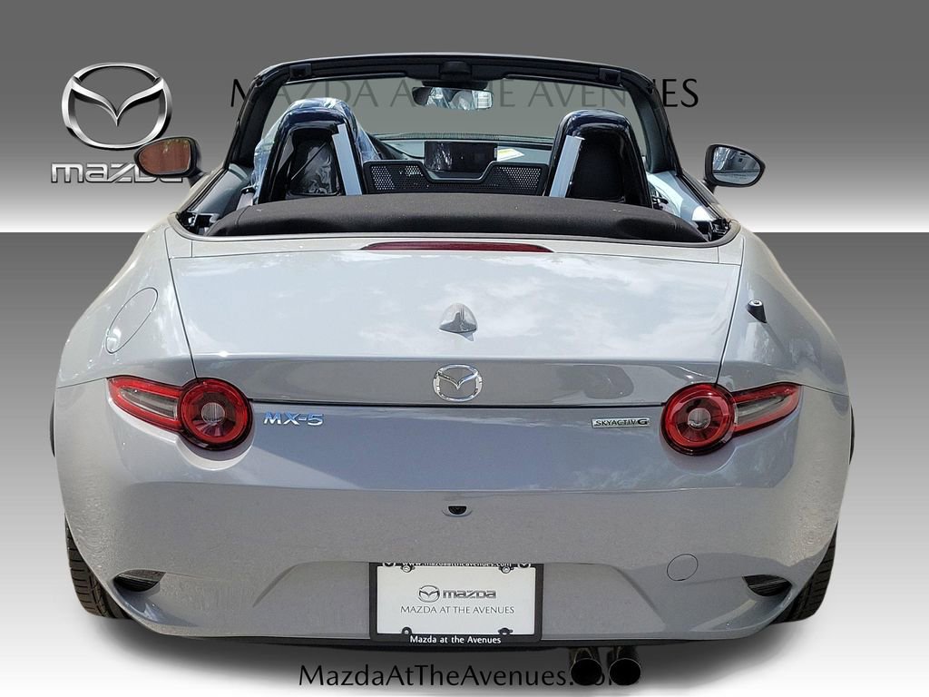 New 2026 MAZDA MX-5 Miata Grand Touring RWD image 9
