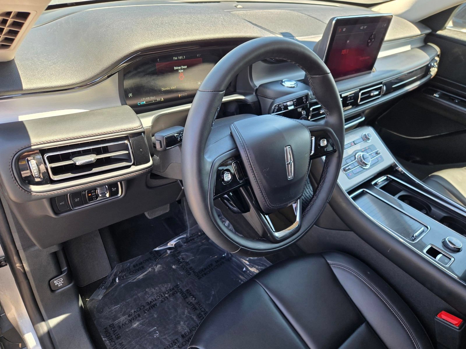 Used 2024 Lincoln Aviator 2WD w/ Premium Package image 16