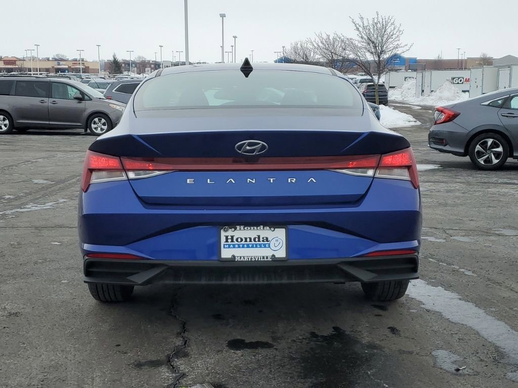 Used 2021 Hyundai Elantra SEL w/ Convenience Package image 6