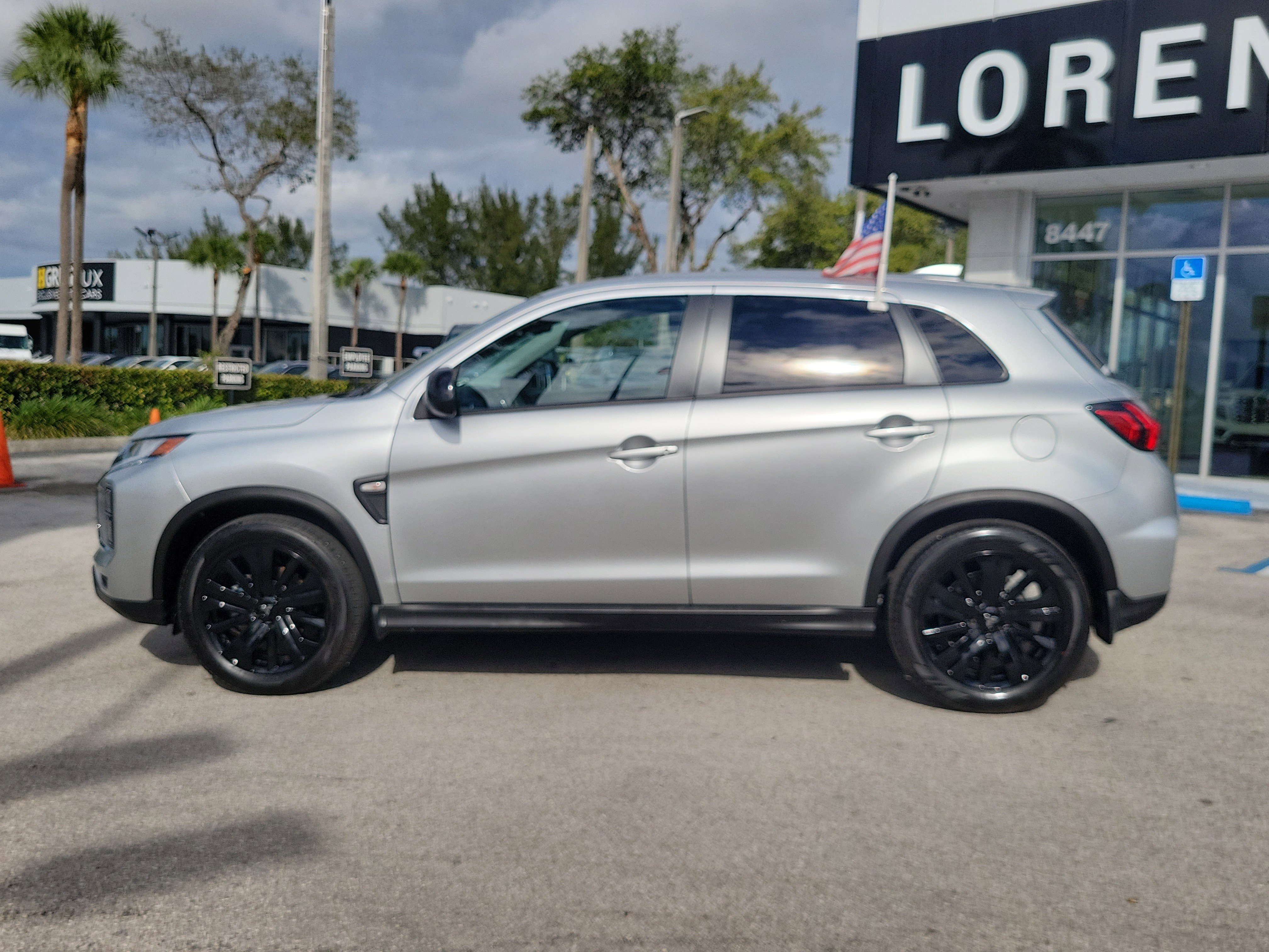 Used 2025 Mitsubishi Outlander Sport LE image 8