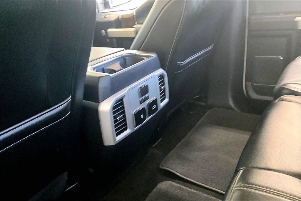 Used 2019 Ford F150 Lariat w/ Equipment Group 502A Luxury AWD/4WD image 10