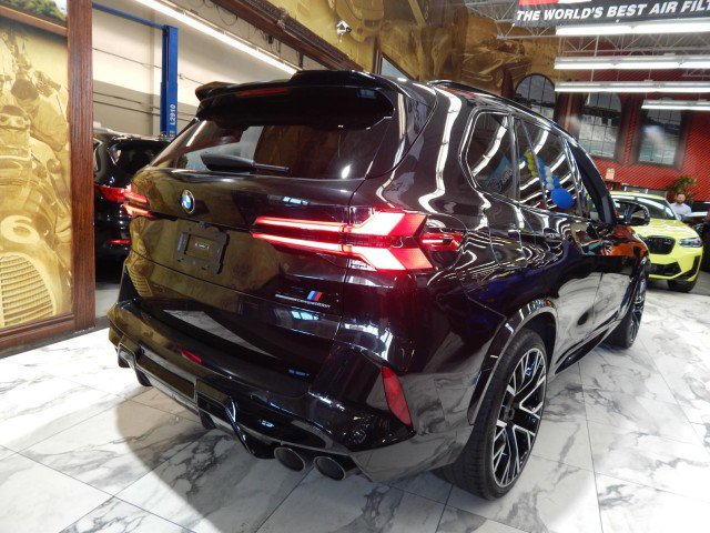 Used 2024 BMW X5 M Competition w/ Premium Package image 6