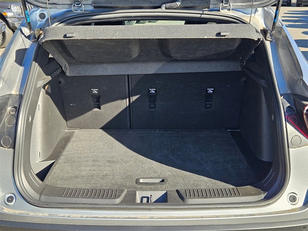 Used 2024 Chevrolet Trax RS w/ Sunroof Package image 10