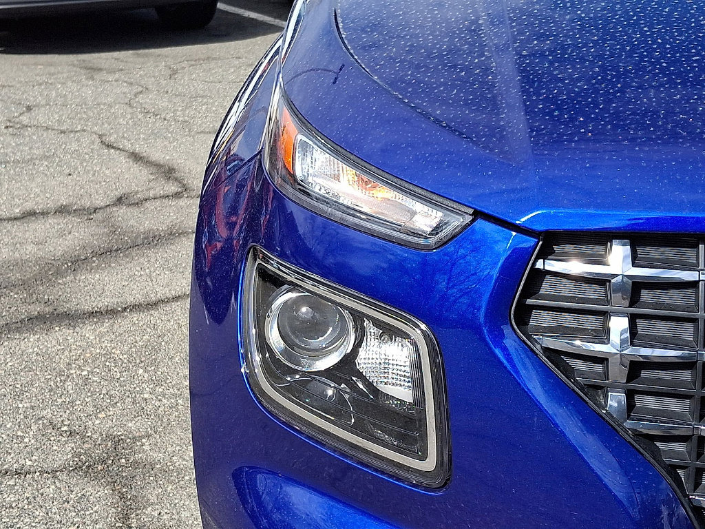 Certified 2022 Hyundai Venue SEL image 27