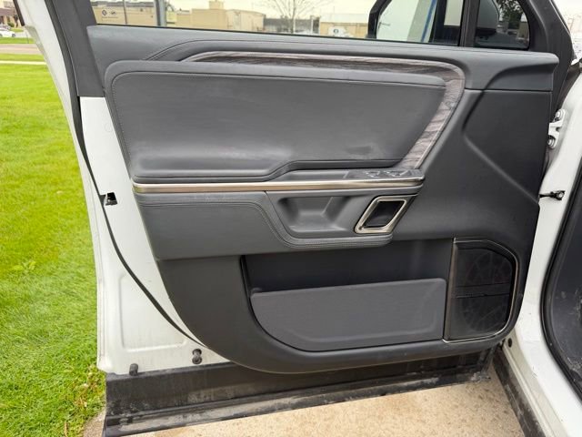 Used 2022 Rivian R1T Launch Edition AWD/4WD image 12
