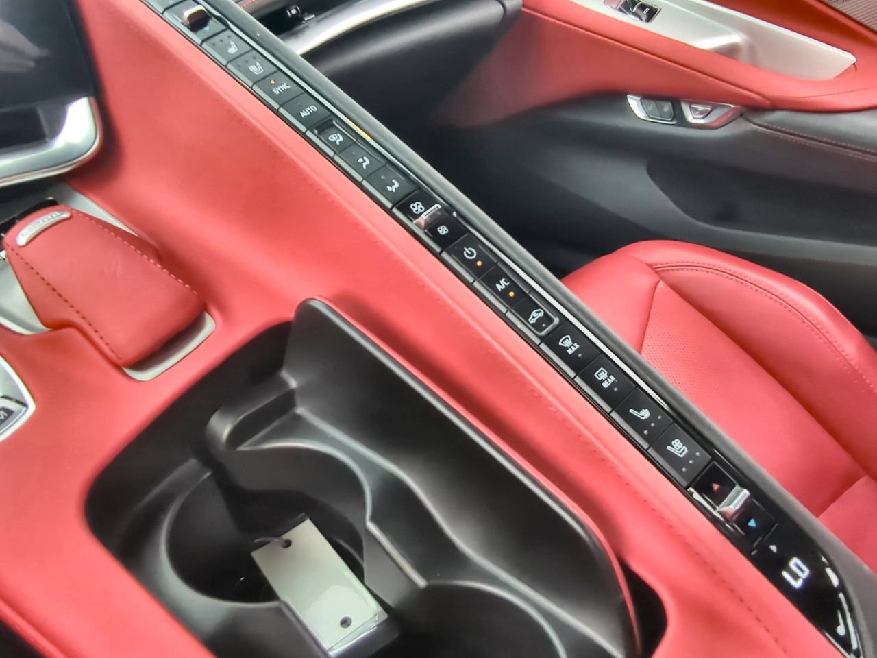 Used 2023 Chevrolet Corvette Stingray Preferred Conv w/ Z51 Performance Package RWD image 20
