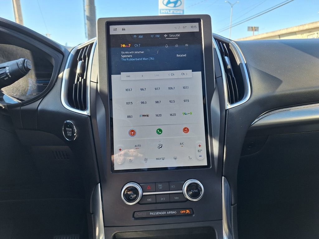 Used 2022 Ford Edge Titanium w/ Class II Trailer Tow Package image 13