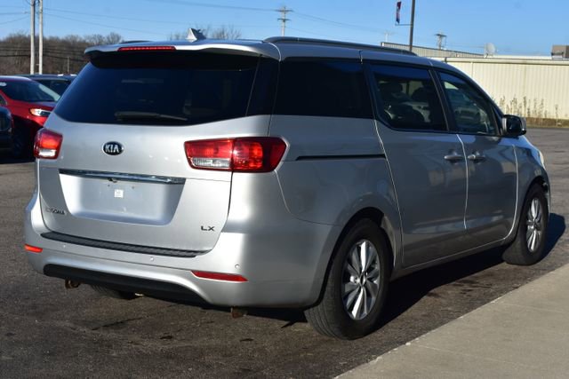 Used 2016 Kia Sedona LX w/ Option Group 020 image 10