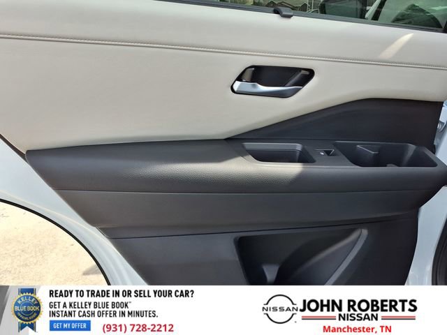 New 2026 Nissan Pathfinder SL image 12