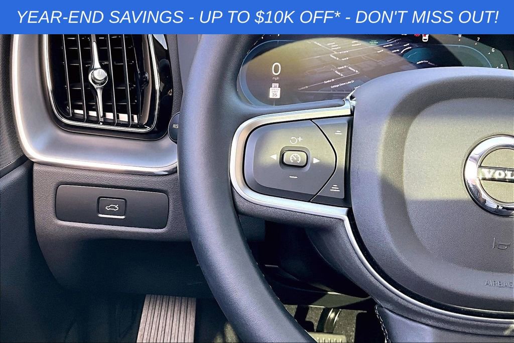 Used 2025 Volvo XC60 B5 Core w/ Protection Package Premier image 25