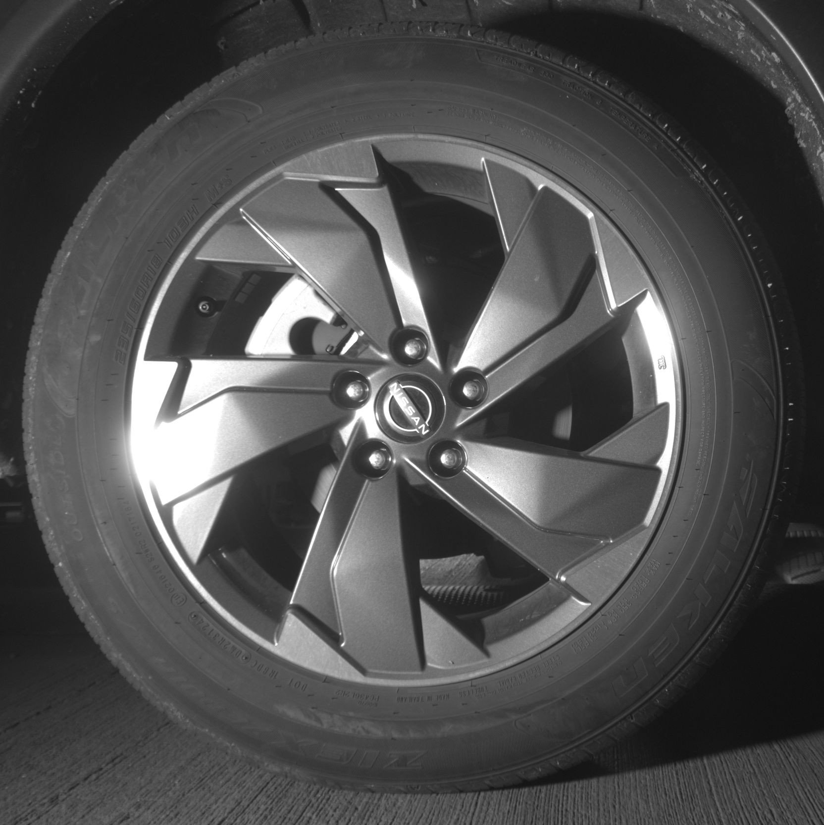 Used 2025 Nissan Rogue SV image 15