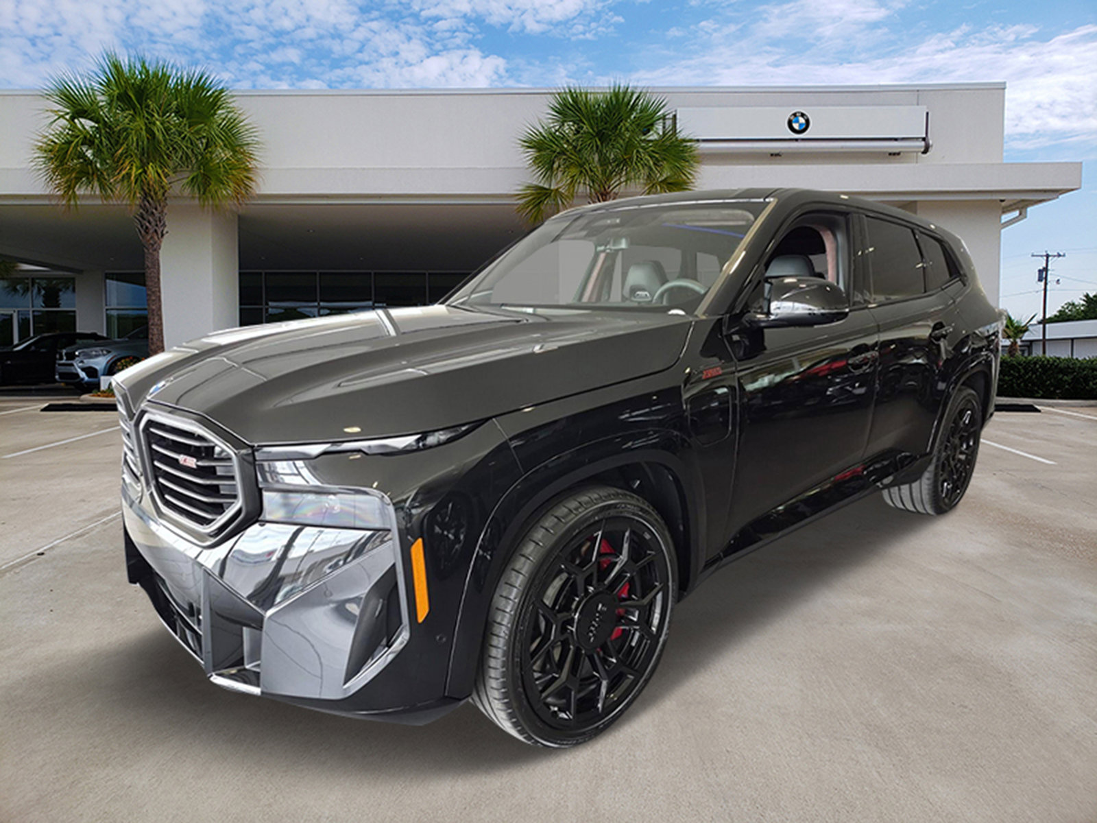 New 2026 BMW XM Label Red image 1