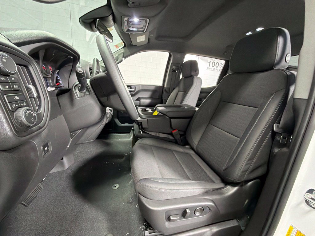 New 2026 Chevrolet Silverado 1500 Custom AWD/4WD image 15