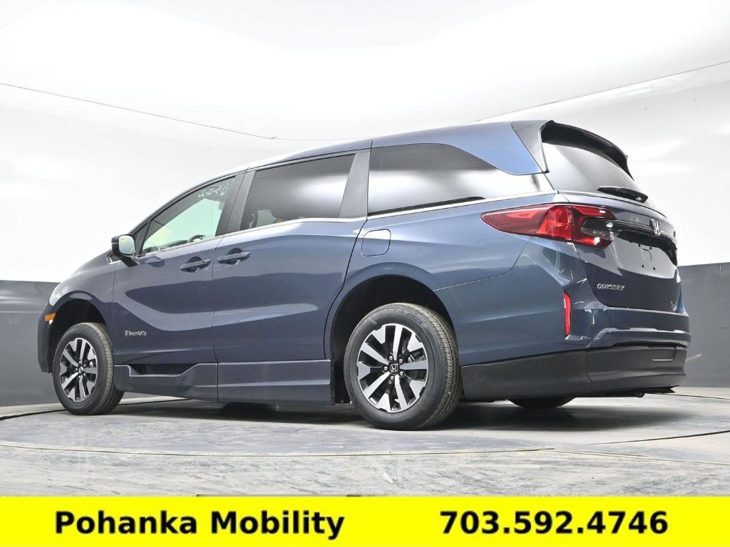 Used 2026 Honda Odyssey EX-L image 14