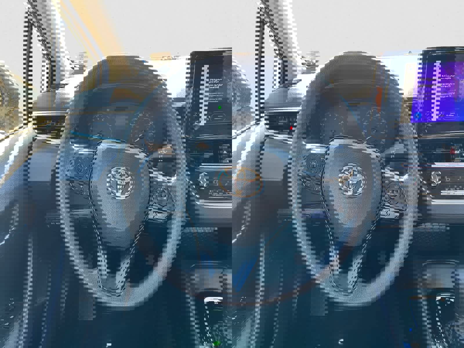 Used 2023 Toyota Corolla LE w/ LE Convenience Package image 13