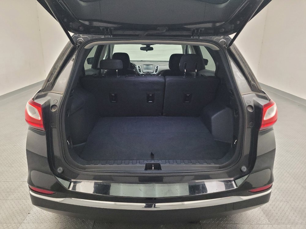 Used 2018 Chevrolet Equinox LT FWD image 29