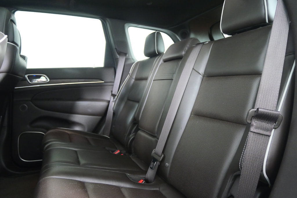 Used 2018 Jeep Grand Cherokee Overland RWD image 17